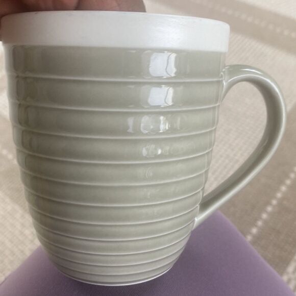 Sango Rio Taupe 5150 Set of 4 Mugs - Picture 5 of 6